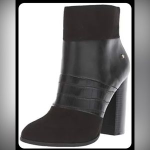 Callisto Academy Black Boots
